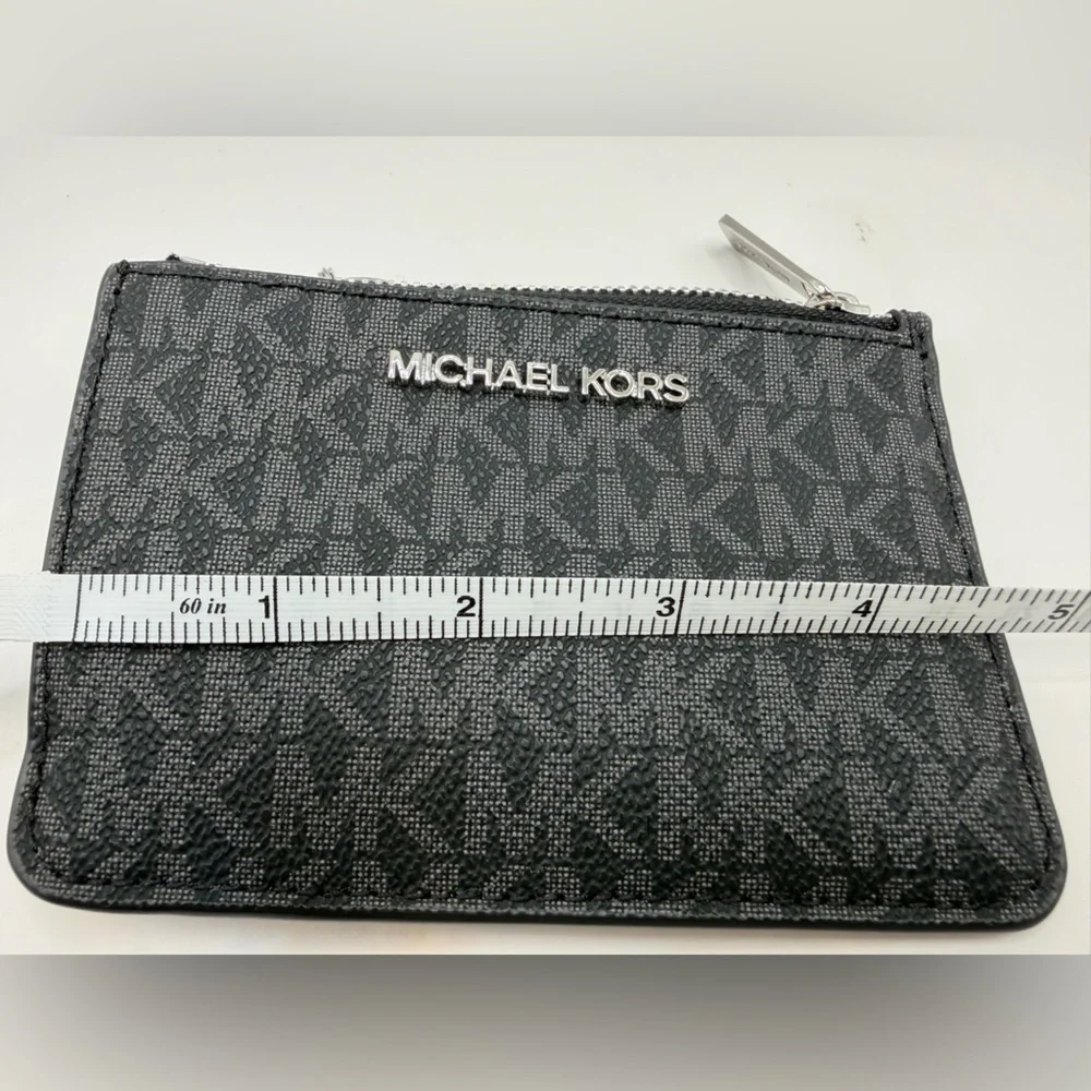Michael Kors Jet Set Travel Small Logo Coin Pouch w ID window NWT
